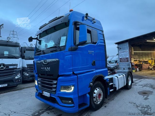 Standard tractor unit MAN TGX 18.640 GM Individual/Retarder/Hydraulik-TOP