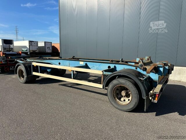 Containertransport AJK AEEL/10-20 - 20T CONTAINERAANHANGER LUCHTVERING...