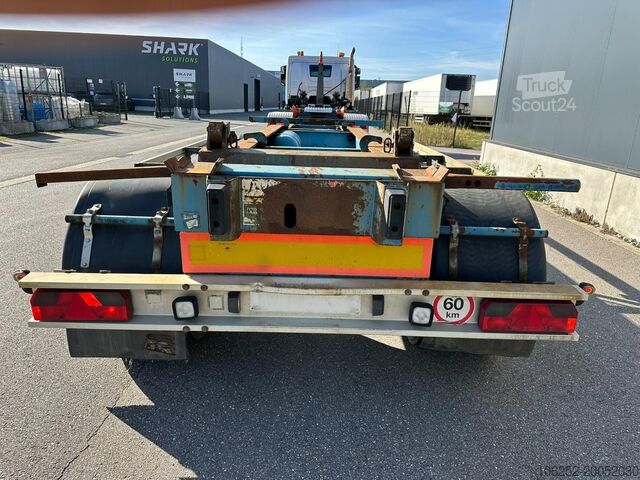 Containertransport AJK AEEL/10-20 - 20T CONTAINERAANHANGER LUCHTVERING...