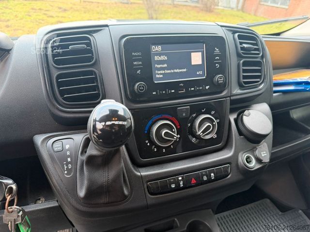 Ponyvával szerelt furgon FIAT Ducato Plane Tandemachse 3 Achsen