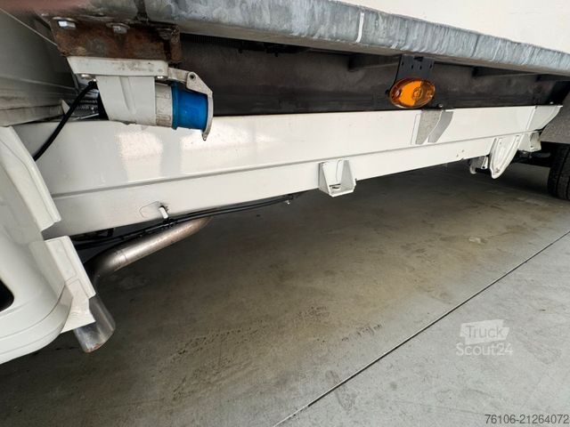 Hűtőfelépítményes furgon CITROEN Jumper Tiefkühlkoffer Carrier Xarios 350 *Klima*