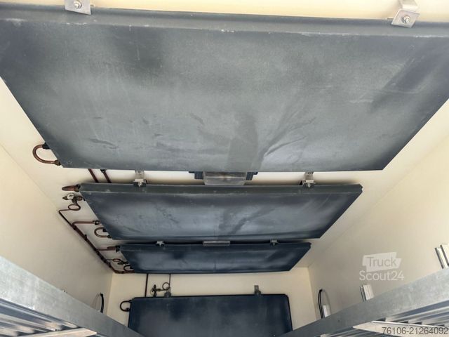 Hűtőfelépítményes furgon IVECO Daily 35S13 Kühlkoffer C33-Type 526EV