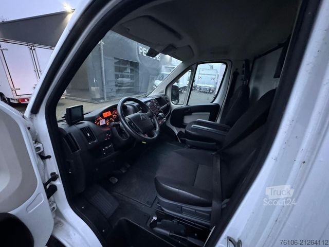 Dobozos furgon CITROEN Jumper Tiefrahmen Koffer *L 4,20 Meter*