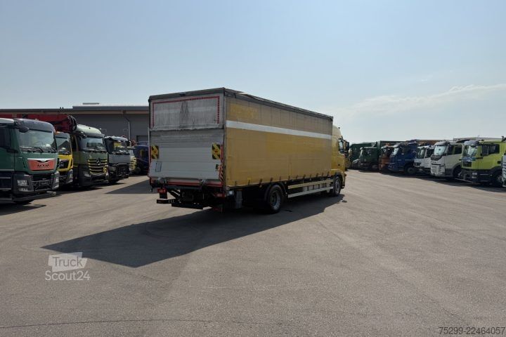 Camion plateau avec bâche Volvo FH-440 4x2 Plane/ HB / Swiss-Vehicle