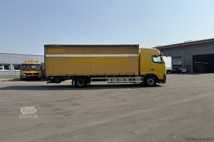 Camion plateau avec bâche Volvo FH-440 4x2 Plane/ HB / Swiss-Vehicle