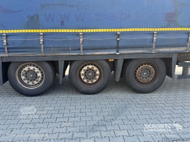 Semirremolque abierto con toldo Schmitz Cargobull Curtainsider Mega