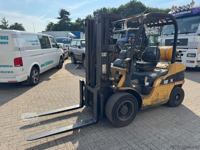 Targonca Caterpillar GP30N **3000kg-SIDESHIFT**