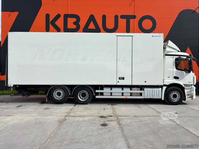 Transport av kyl- och frysvaror Mercedes-Benz Antos 2543 6x2*4 Supra Mt / box L=8520 mm