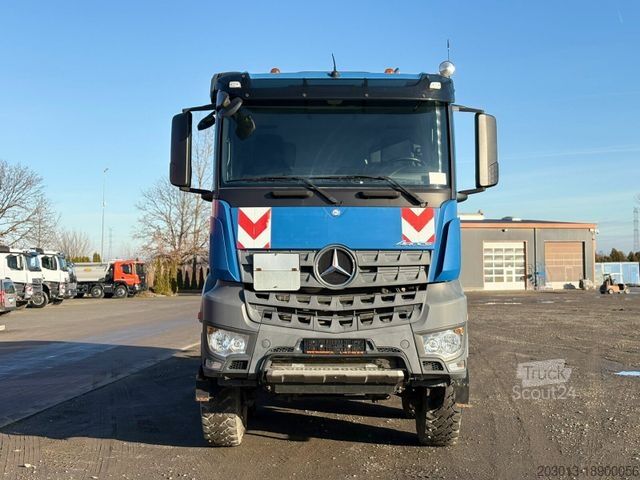 Kipper LKW MERCEDES-BENZ AROCS 4145 8x8 EURO6 Muldenkipper