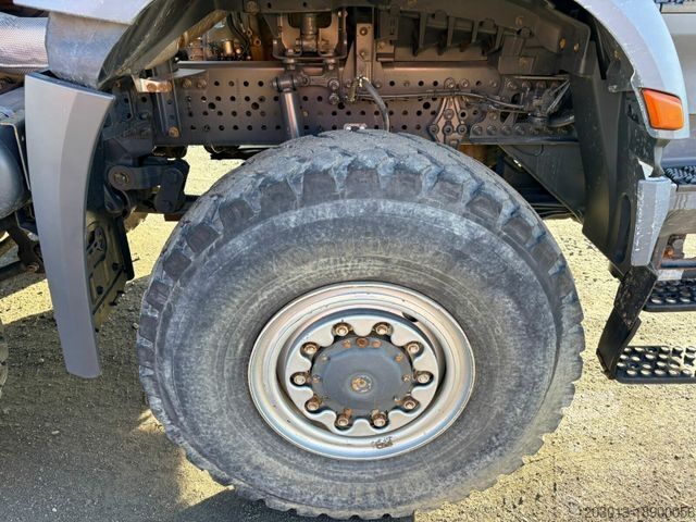 Kipper LKW MERCEDES-BENZ AROCS 4145 8x8 EURO6 Muldenkipper