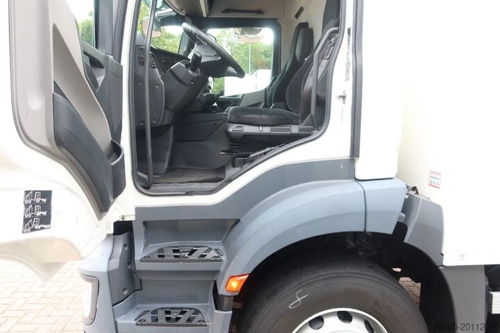 Box body Mercedes-Benz Antos 1924 LL Bakwagen + laadklep 2500 kg