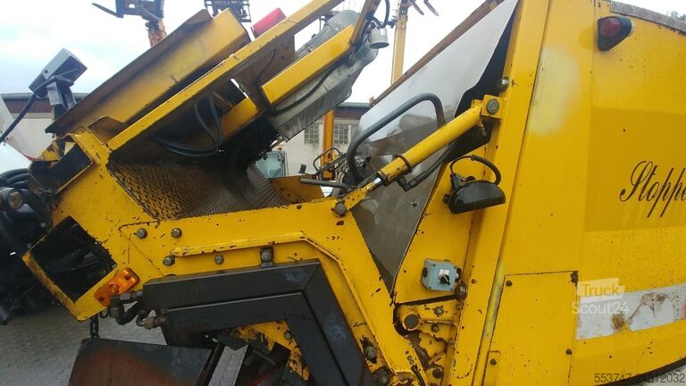 Asphaltiermaschine Renault Kerax 420.32