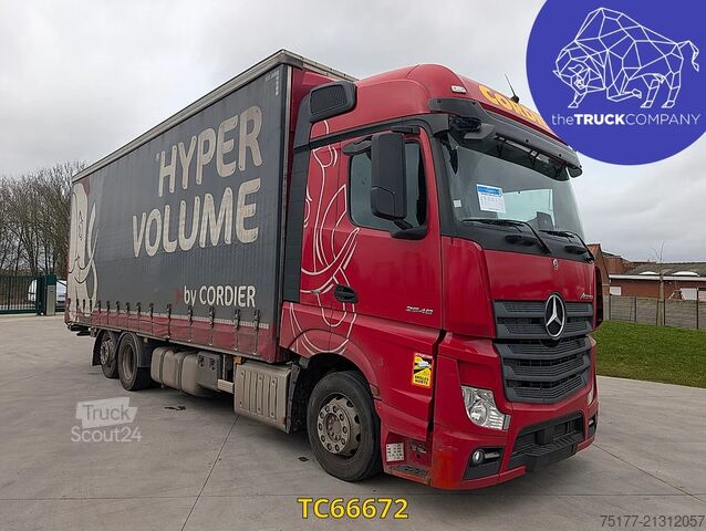 Bâche coulissante Mercedes-Benz Actros 2548