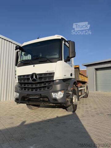 Abrollkipper Mercedes-Benz Actros 1845