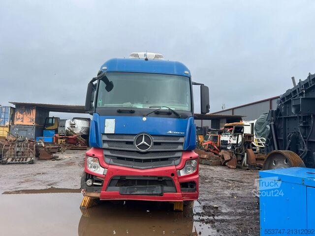 Mercedes-Benz Actros 1845 Mercedes-Benz Actros 1845