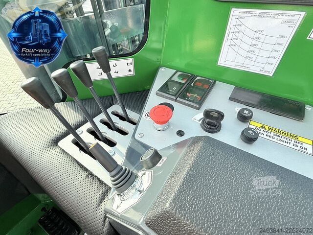 четирипосочен мотокар Combilift C5000XL DIESEL TRIPLEX 5550 FREE-LIFT