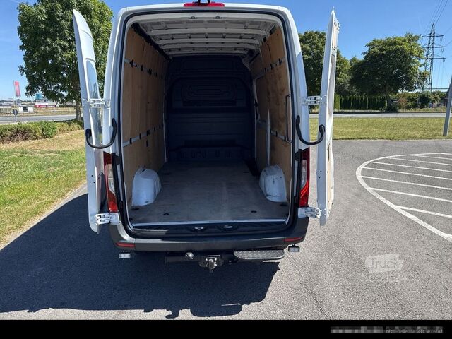 Furgone MERCEDES-BENZ Sprinter 319 4x4/SCHWINGSITZ/KAMERA/AHK3,50TO