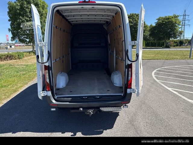 Furgone MERCEDES-BENZ Sprinter 319 4x4/SCHWINGSITZ/KAMERA/AHK3,50TO