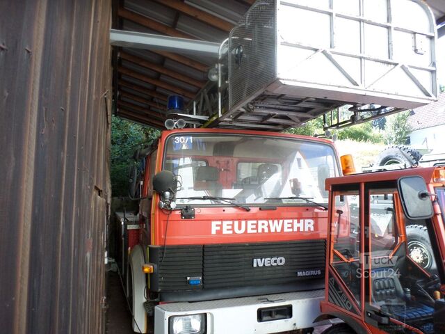Spezial-LKW MAGIRUS DEUTZ Feuerwehr Drehleiter Magirus DLK 23/12    1 hand