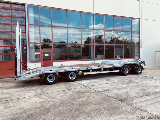 Tieflader Anhänger Möslein T 4 VB F  4 Achs Tieflader- Anhänger, Neufahrzeug