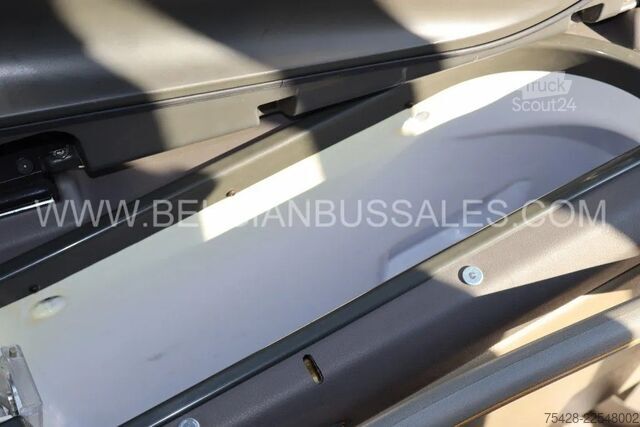 Touringcar Iveco Magelys Pro / 12,8m / full option