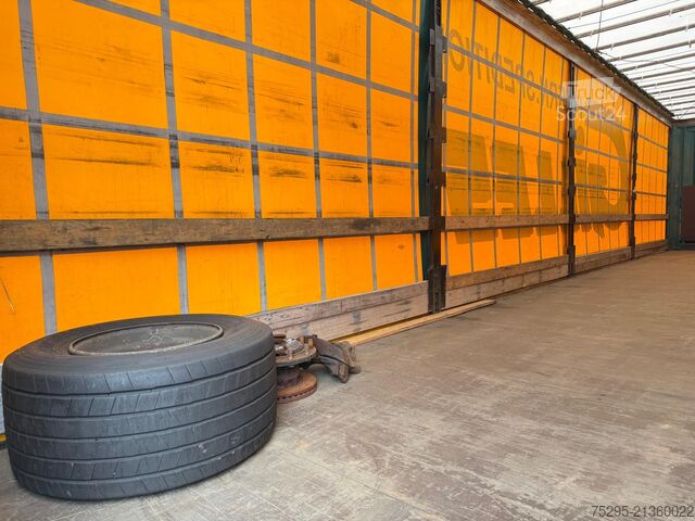 Užitkové vozidlo Krone 3Achs MEGA Staplerhalter !Achsschaden! SAF Lift