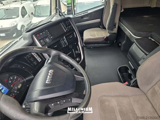 Standard dragbil Iveco STRALIS 480