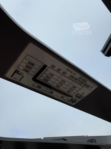 Carrello retrattile Jungheinrich ETV Q25