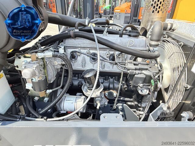 Vierwegvorkheftruck Combilift C3000 GAS TRIPLEX 6400 ONLY 953H CABIN