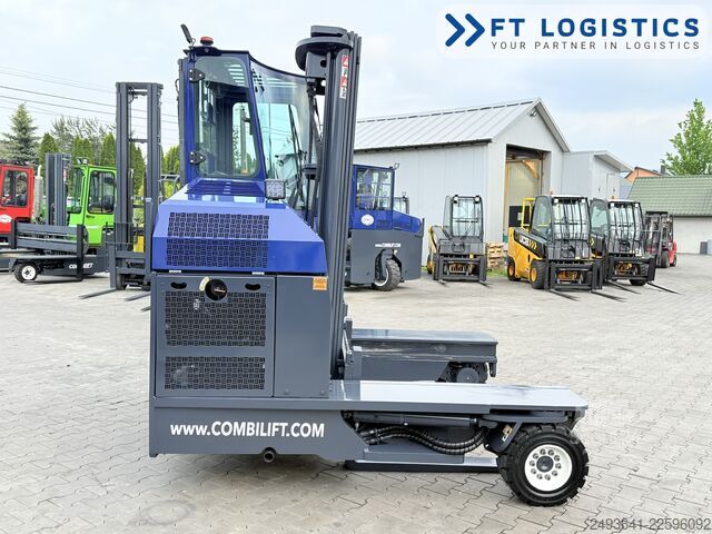 Wózek widłowy czterokierunkowy Combilift C4000 GAS TRIPLEX 5550 POSITIONER CABIN