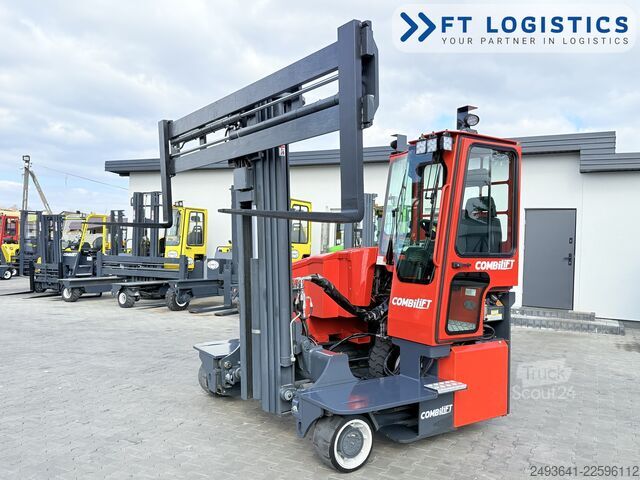 Fireveis truck Combilift C3000ET TRIPLEX 5940 WIDE FORK POSITIONE