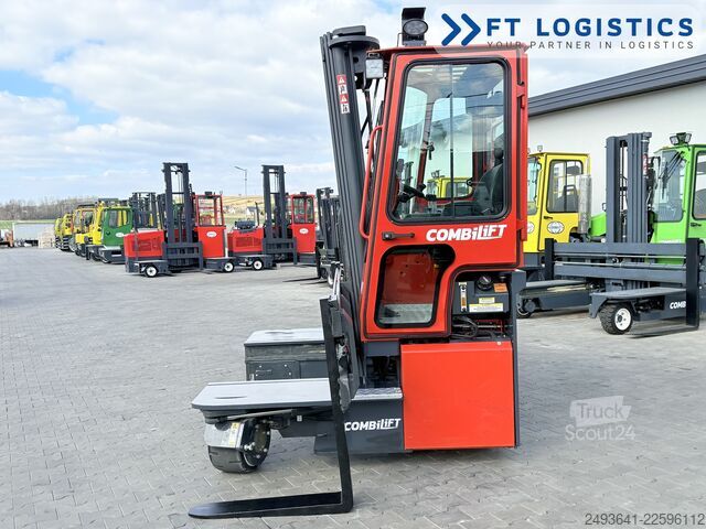 Fireveis truck Combilift C3000ET TRIPLEX 5940 WIDE FORK POSITIONE