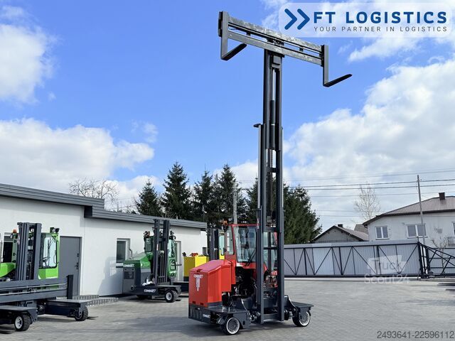 Fireveis truck Combilift C3000ET TRIPLEX 5940 WIDE FORK POSITIONE