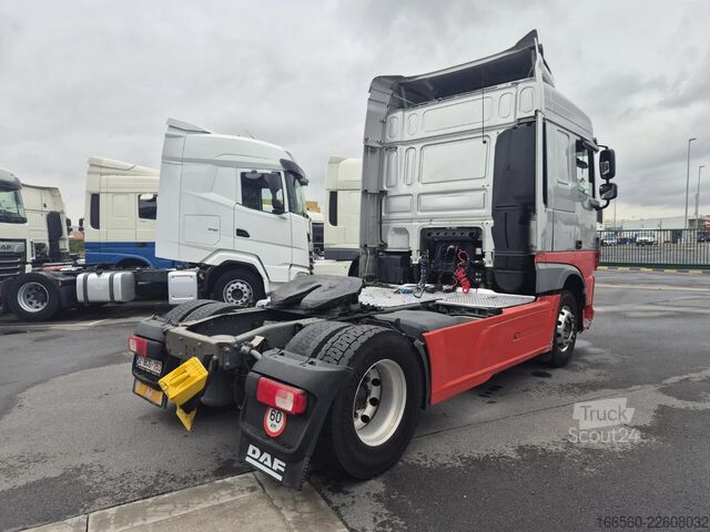 Tracteur standard DAF XF 440 FT SPACE CAB