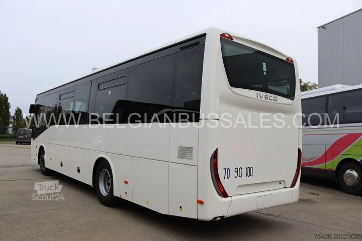 Intercitybus Iveco Crossway 10.7m/ Manual / Lift