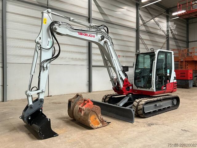 Midi rypadlo Takeuchi TB 290