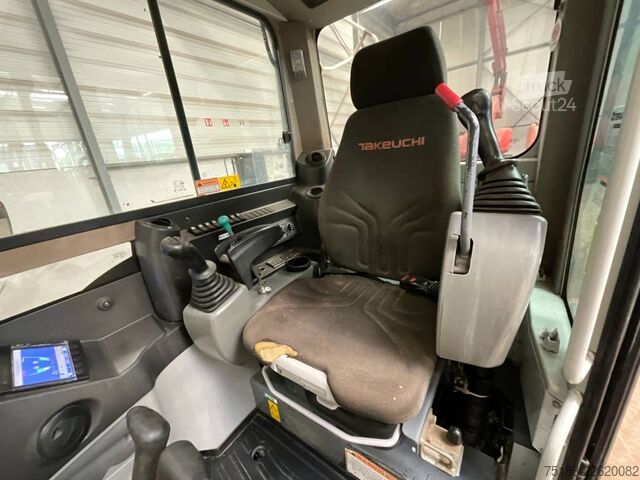 Midi rypadlo Takeuchi TB 290
