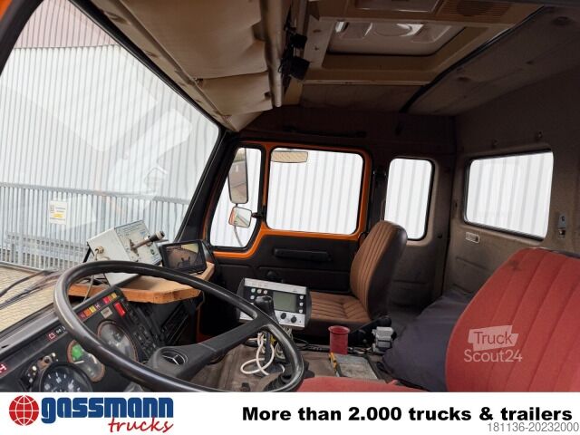 Vrachtwagenchassis Mercedes-Benz NG 1928 A 4x4, V8-Motor, Winterdienstaustattung