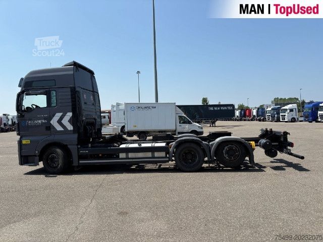 Автомобиль с заменяемым кузовом MAN TGX 26.460 6X2-2 LL