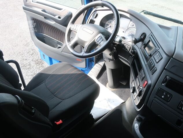 Standard trækkerunit DAF XF 530 FT SSC Standklima 2 x PTO