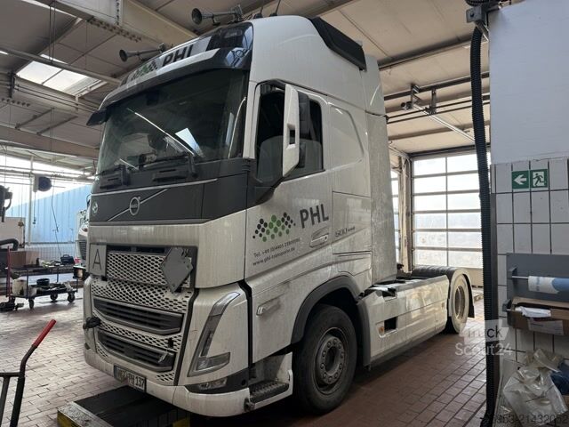Standard trækkerunit Volvo FH 500 Globetrotter XL Hydraulik Unfall