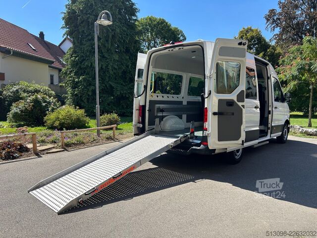 Minibüs VW CRAFTER 6 SITZER KLIMAAUTO. ACC NAVI KAMERA PDC