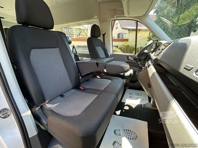 Minibüs VW CRAFTER 6 SITZER KLIMAAUTO. ACC NAVI KAMERA PDC