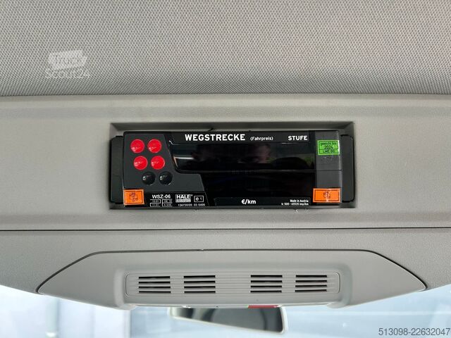 Minibüs VW CRAFTER 8 SITZER KLIMAAUTO. ACC NAVI KAMERA PDC
