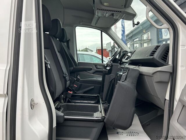 Minibüs VW CRAFTER 8 SITZER KLIMAAUTO. ACC NAVI KAMERA PDC