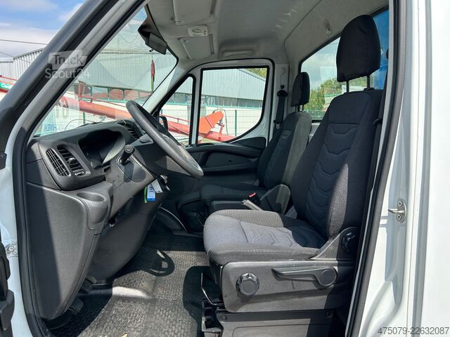 Piattaforma aerea montata su camion IVECO Daily 35-12 / Socage 23 T + Funk / HomeButton