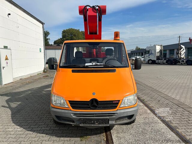 Radna platforma montirana na kamionu MERCEDES-BENZ Spinter 311 / Teupen EURO B 25 T