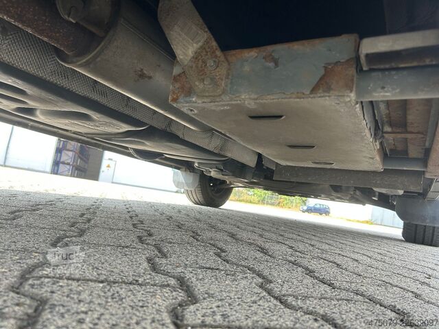 Autopompa FORD Transit / RTW / Trage Liege