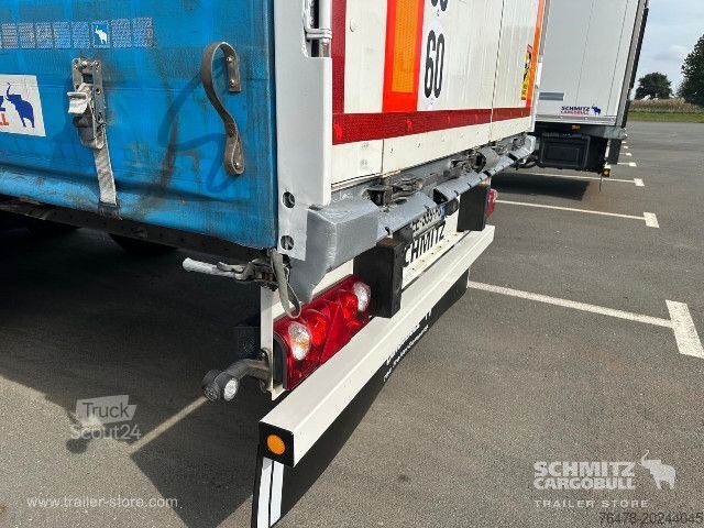 Открытый полуприцеп с тентом Schmitz Cargobull Curtainsider Standard