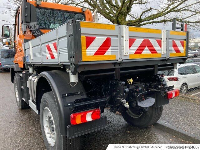 Landbouwmachine Unimog Unimog U 423 177.900,00&euro; netto